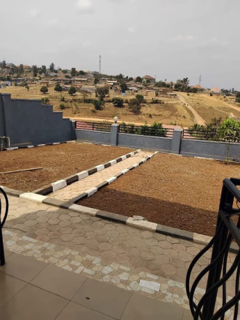kimironko-unfurnished-4bedrooms-house-for-rent-at-1m-680-in-good-location-big-2