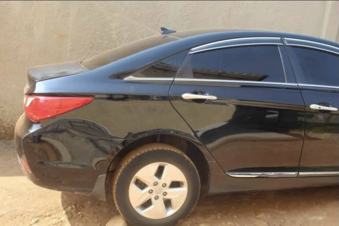 hyundai-sonata-big-2