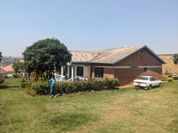kigali-house-for-sale-in-kanombe-victory-big-8