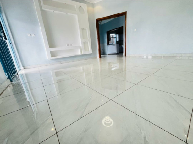 kanombe-kigali-amazing-big-house-sale-at-90millions-tel-big-4