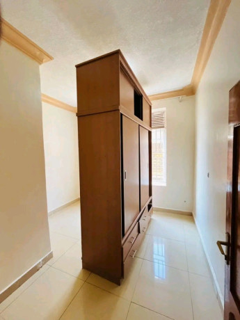 kibagabaga-unfinished-3bedrooms-apartment-for-rent-at-700k-in-good-location-big-5