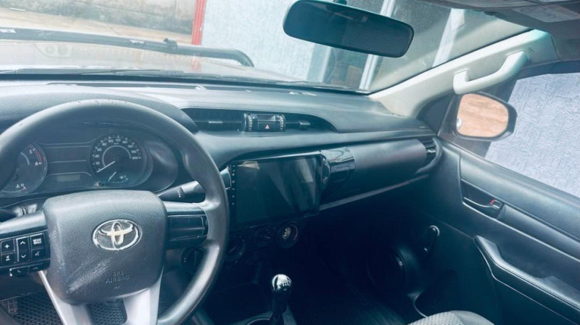 ep-127-kigali-toyota-hilux-vigo-big-4