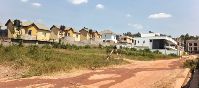 nyarutarama-located-plot-for-sale-400m-big-5