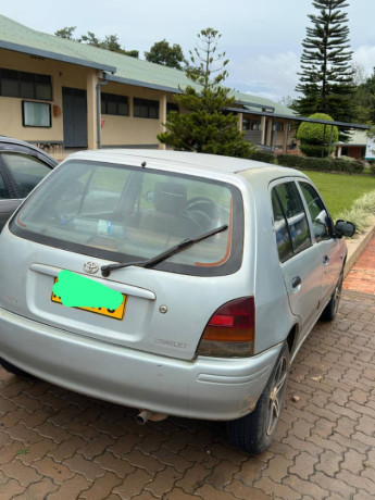 toyota-starlet-big-0