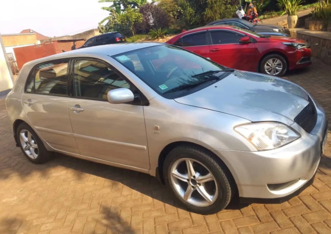 toyota-corolla-hatchback-manual-for-sale-big-3