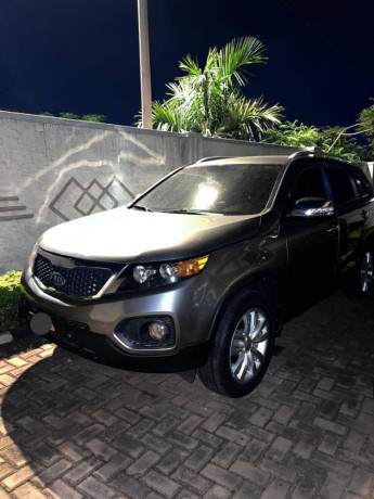 kia-sorento-automatic-transmission-price-13500000-rwf-year-2010-mozout-engine-call-or-whatsapp-big-2