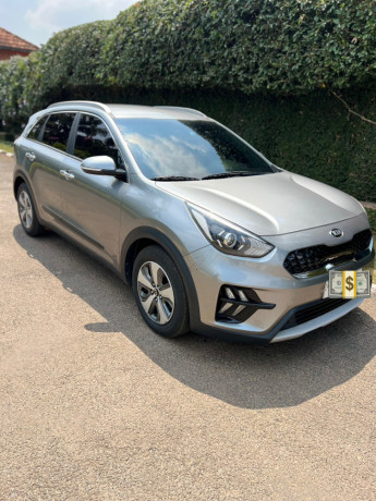 kia-niro-2020-big-0
