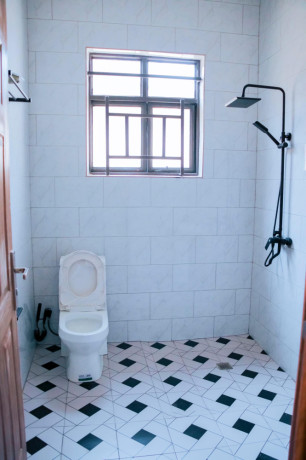 eb-62-kagarama-very-nice-new-house-for-sale-for-affordable-price-in-kicukiro-big-6