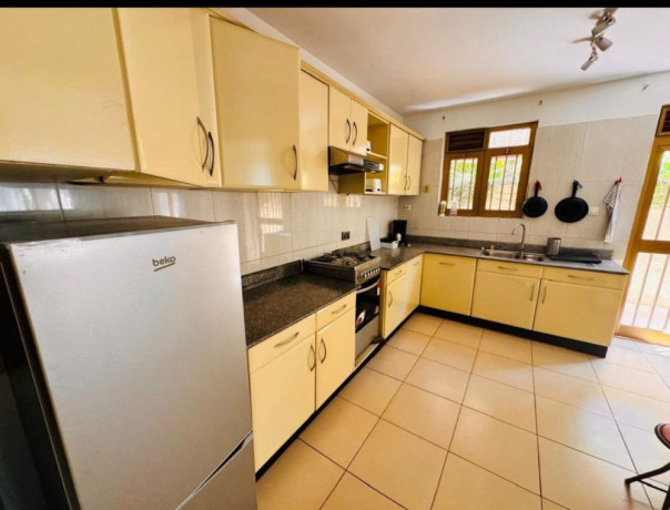 gacuriro-well-furnished-house-for-rent-with-swimming-pool-in-kigali-rwanda-big-9