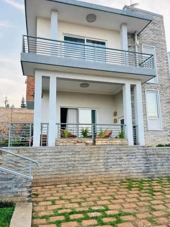 house-for-rent-big-5