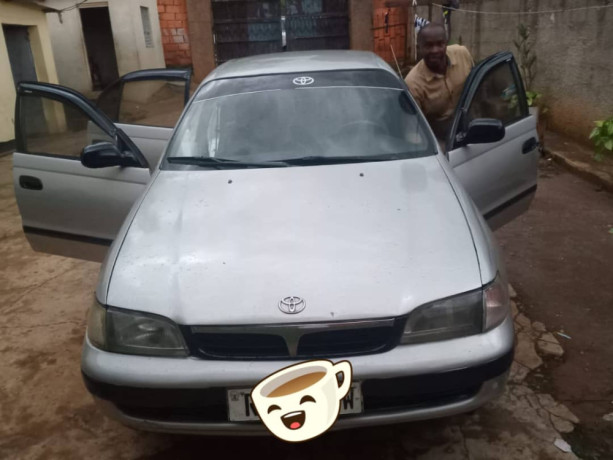 toyota-carinae-big-0