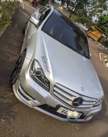 benz-c200-cgi-2011-for-sale-big-2