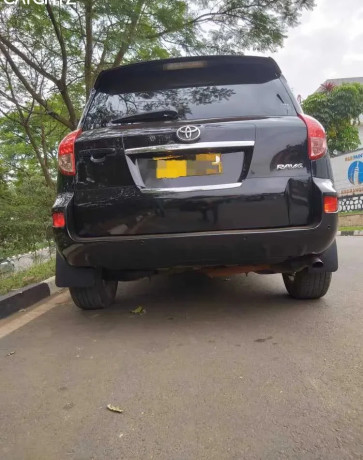 toyota-rav-big-2