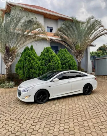 hyundai-sonata-big-0