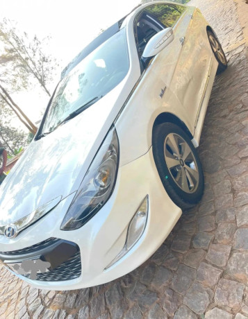 hyundai-sonata-big-0