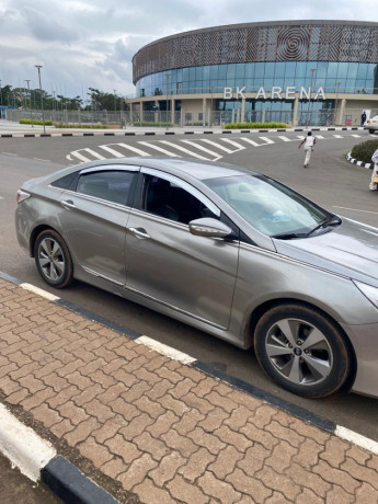 hyundai-sonata-big-0