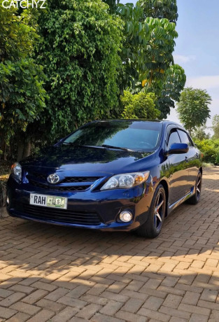 toyota-corolla-big-2
