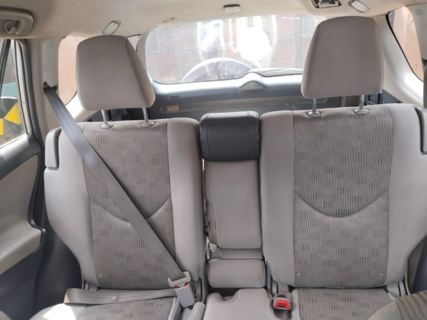 toyota-rav4-2012-14m-frw-big-7