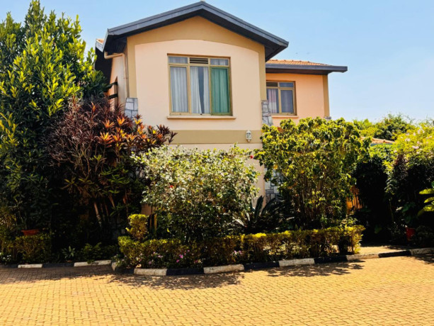 gacuriro-well-furnished-house-for-rent-with-swimming-pool-in-kigali-rwanda-big-6