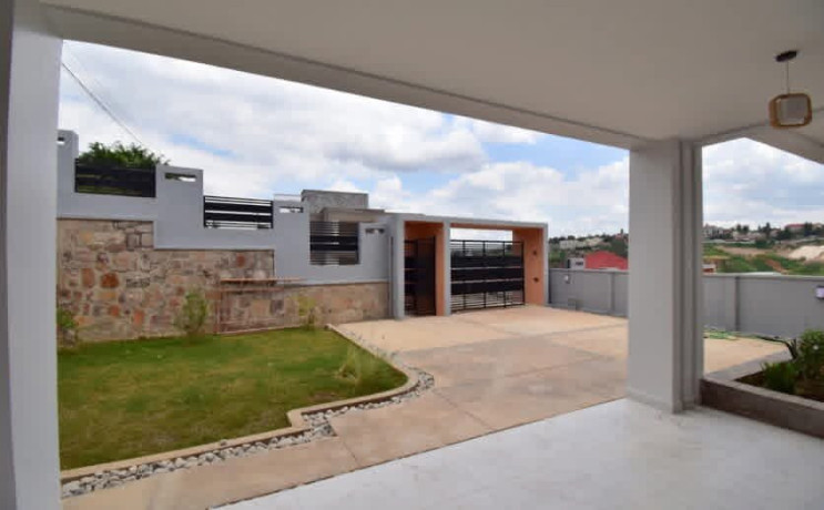 kibagabaga-modern-new-house-for-sale-in-kigali-big-0