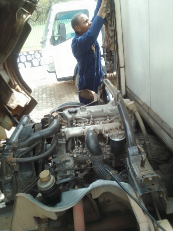 car-drivecar-repair-and-mechanical-teach-big-0