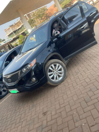 hyundai-santafe-big-2
