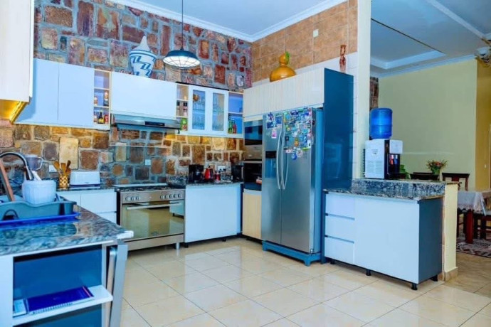 kigali-rwanda-house-for-rent-in-rebero-big-8