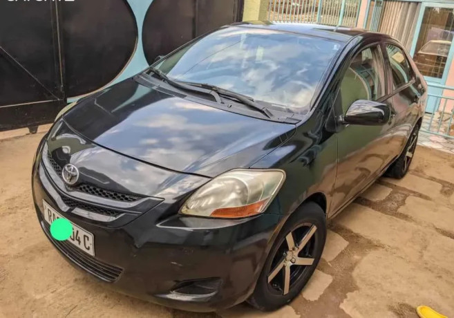 toyota-yaris-big-2