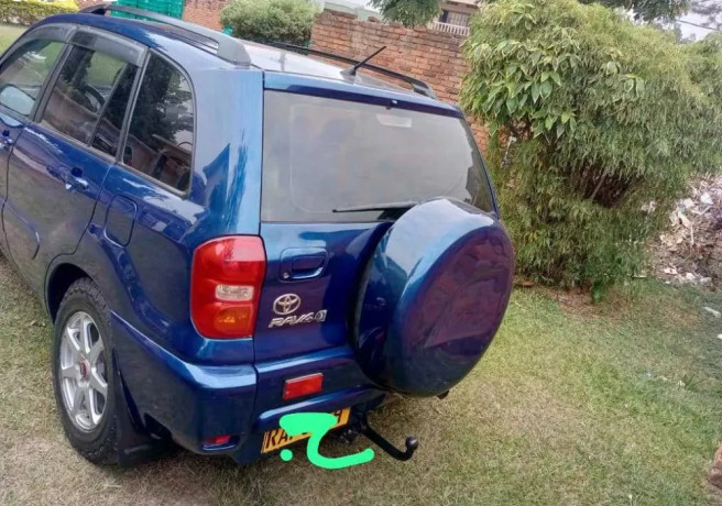 toyota-rav4-big-1