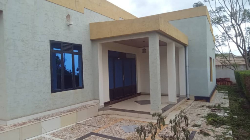 very-large-plot-for-sale-in-nyamirambo-near-fazenda-big-10