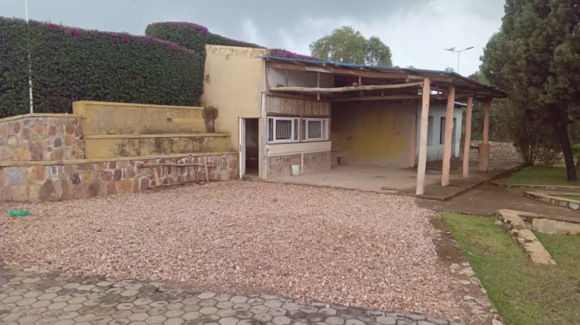 very-large-plot-for-sale-in-nyamirambo-near-fazenda-big-1