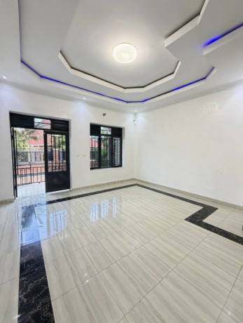 kigali-rwanda-house-for-rent-in-kagarama-muyange-big-6