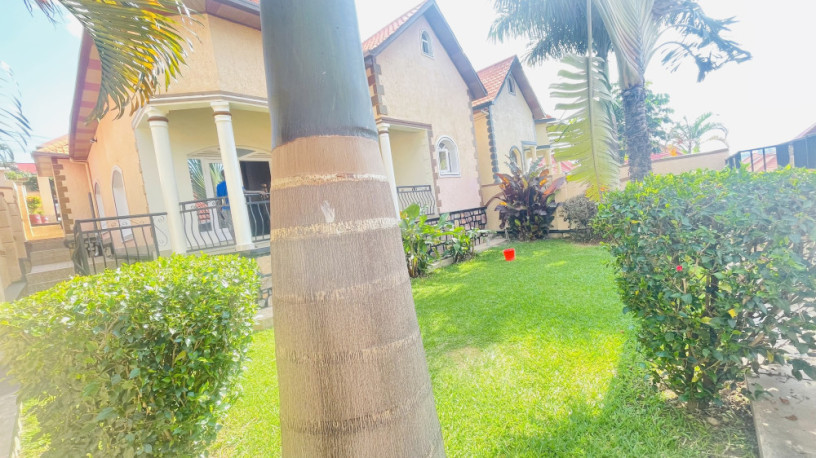 kibagabaga-4bedrooms-bungalow-house-for-sale-at-160m-on-tarmac-road-big-1