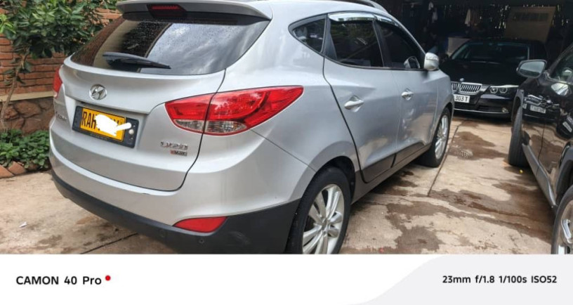 hyundai-tucson-big-0
