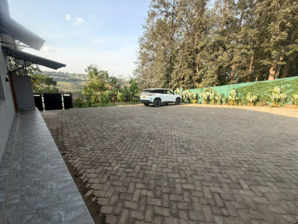 kacyiru-commercial-plot-for-sale-600m-big-7