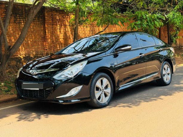 hyundai-sonata-big-1