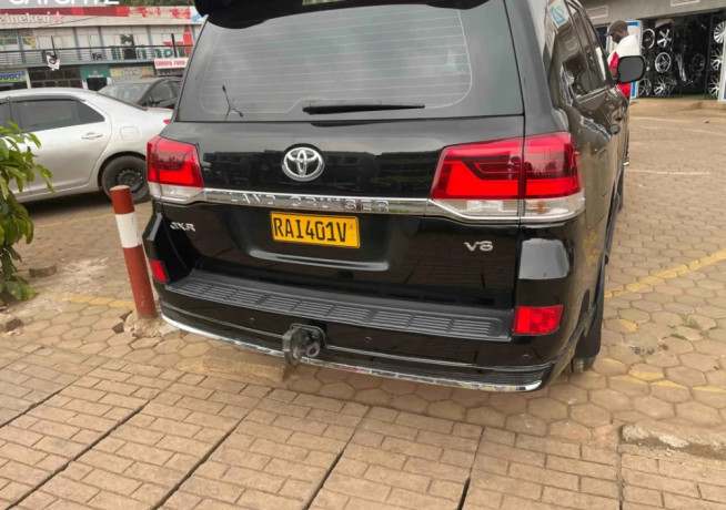 car-for-sale-big-2