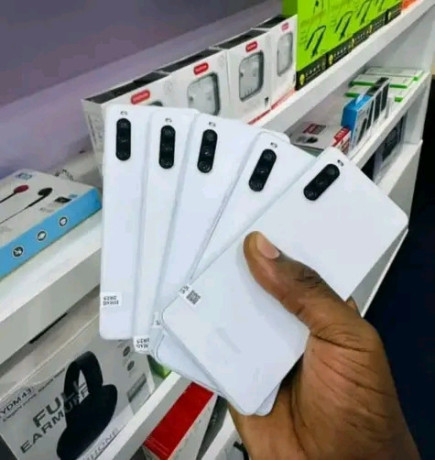 sony-xperia-10-market-4-big-1