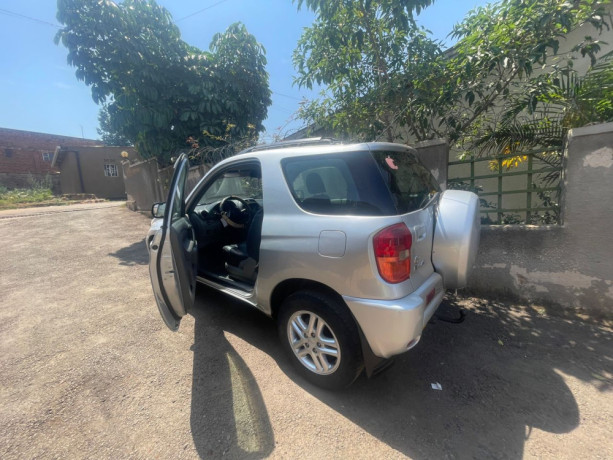 bere-376-yctoyota-rava-4-short-in-good-condition-is-available-for-sale-big-3