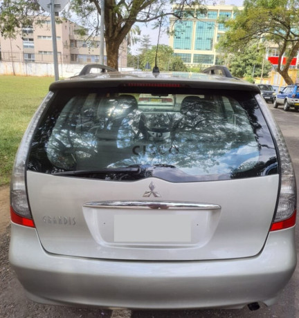 mitsubishi-galant-big-1