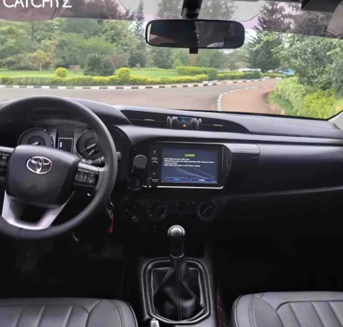 toyota-hilux-revolution-2021-manual-for-sale-big-4