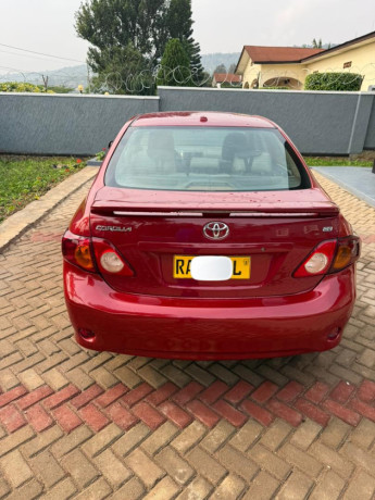 toyota-corolla-big-0