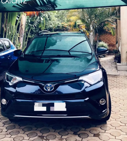 toyota-rav-4-hybrid-for-sale-big-2