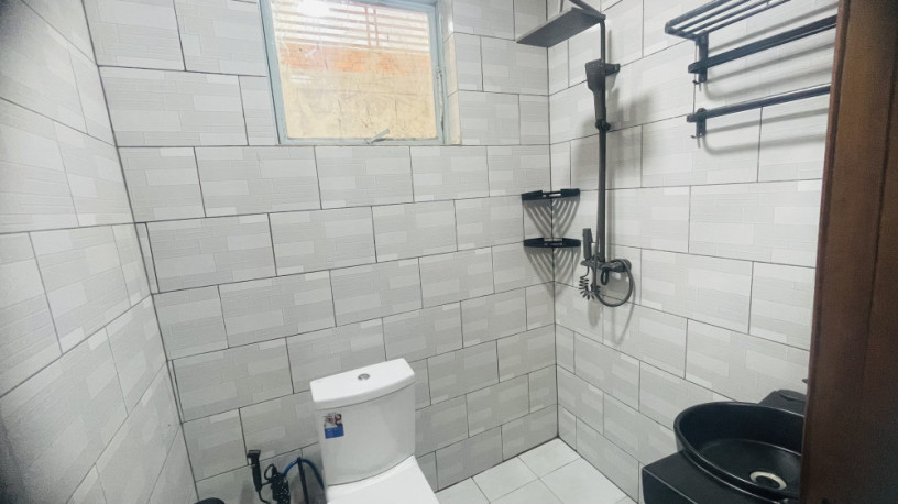 kibagabaga-3bedrooms-fully-furnished-apartment-for-rent-at-800-on-tarmac-road-big-4