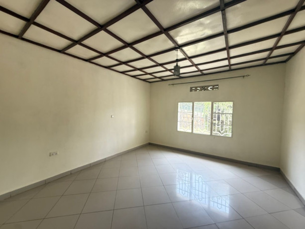 kimironko-unfurnished-house-for-rent-in-kigali-big-4