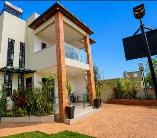 house-for-sale-200m-kabuga-muyumbu-big-3