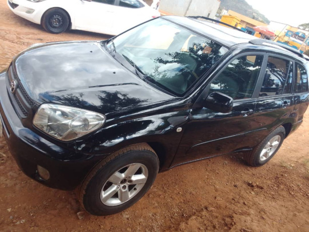 toyota-rav4-big-1