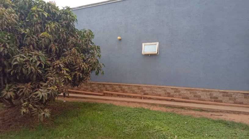 land-with-an-old-house-for-sale-big-1