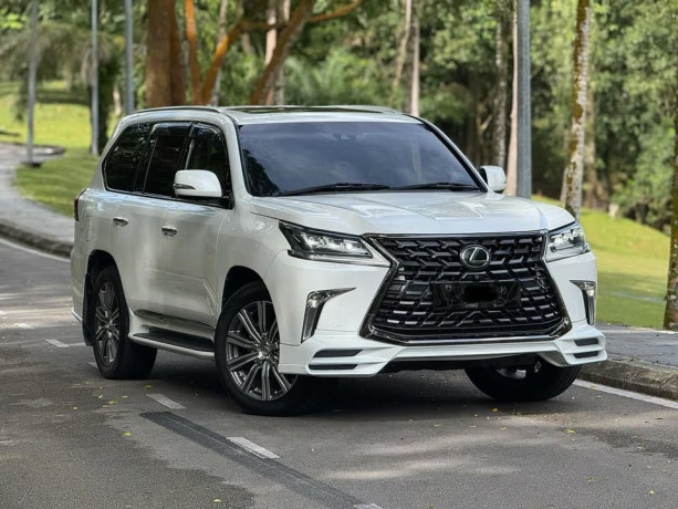 2021-lexus-lx570-v8-big-0