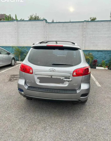 hyundai-santafe-big-1